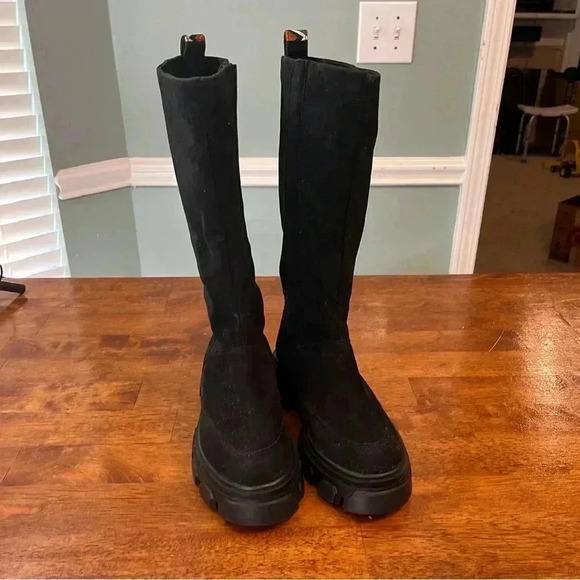 New Farm Rio Anthropologie tall black suede lug sole boots embroidered back sz 7 - Picture 4 of 13